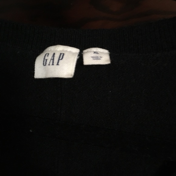 Gap wool v neck sweater - Picture 2 of 3